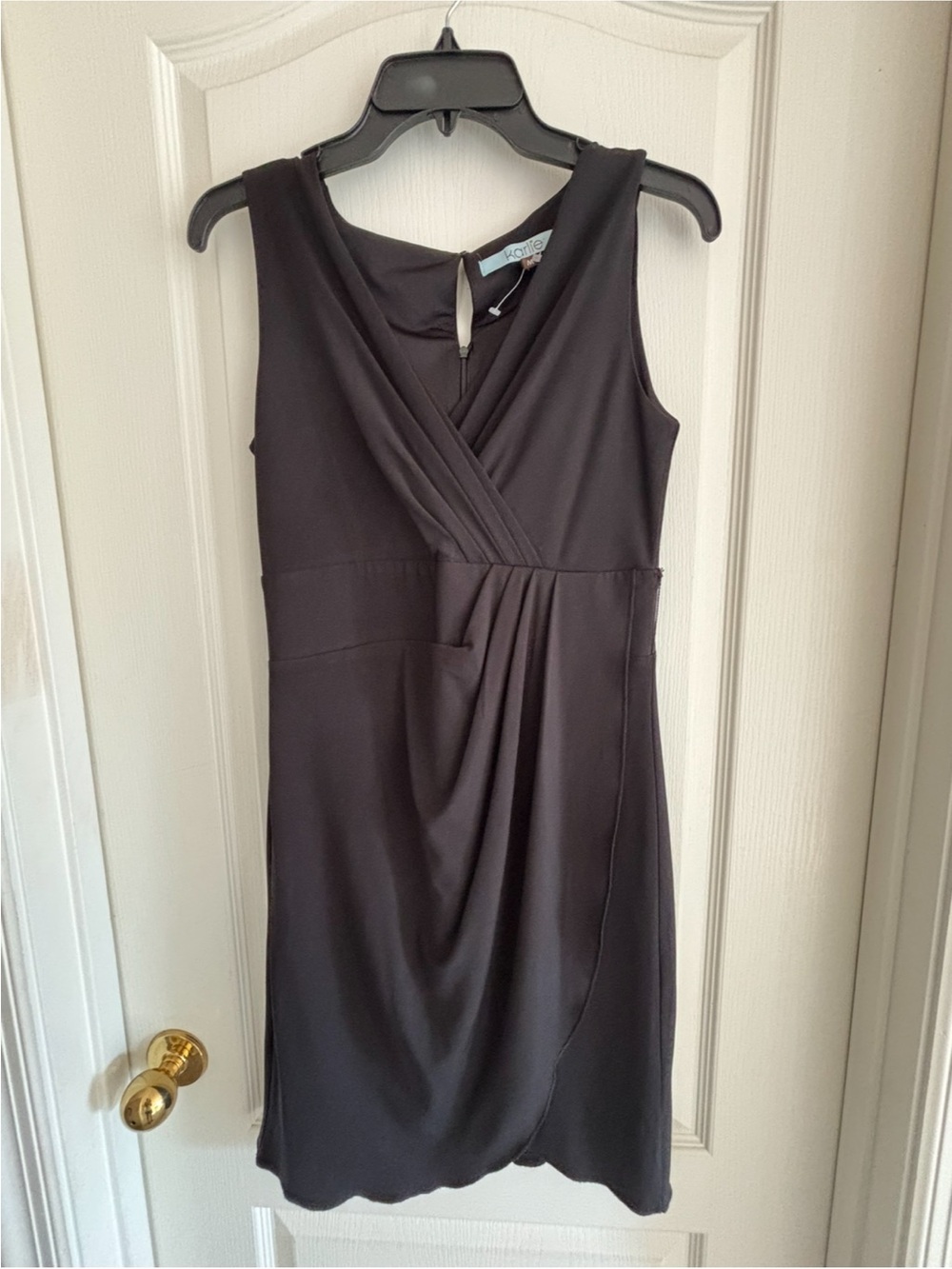 Karlie sz Medium Black Sleeveless Faux Wrap-Front Dress stretch knit midi LBD
